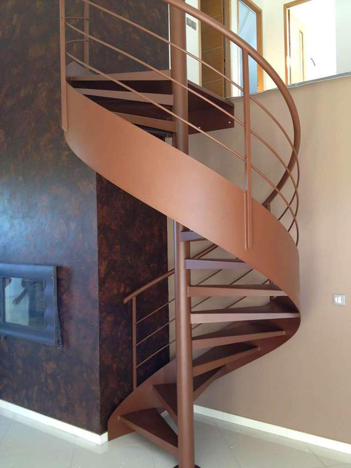 Escalier métallique en colimaçon Borgo
