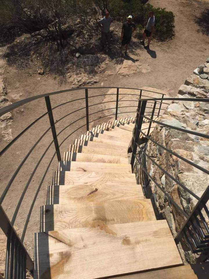 Création d’escaliers métalliques Borgo