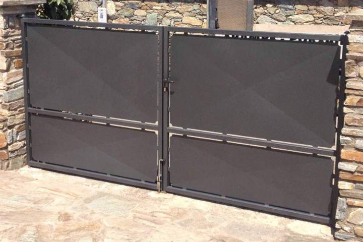 Création de portail métalliques Borgo