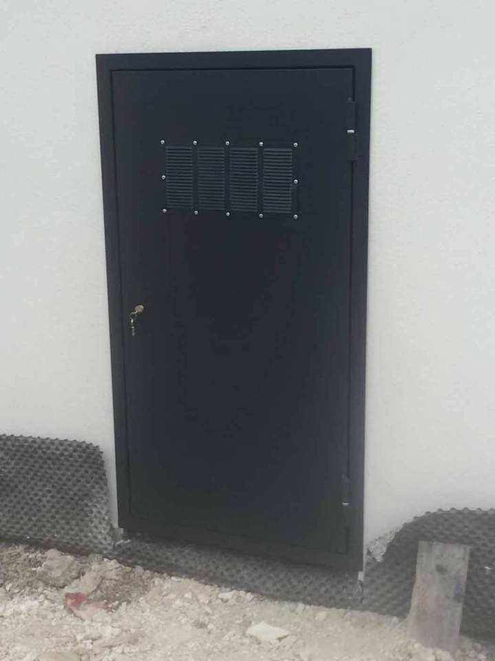 Installation de fermetures et rideaux métalliques Borgo