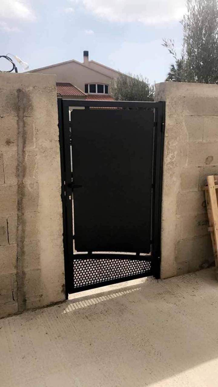 Portail personnalisés à Borgo