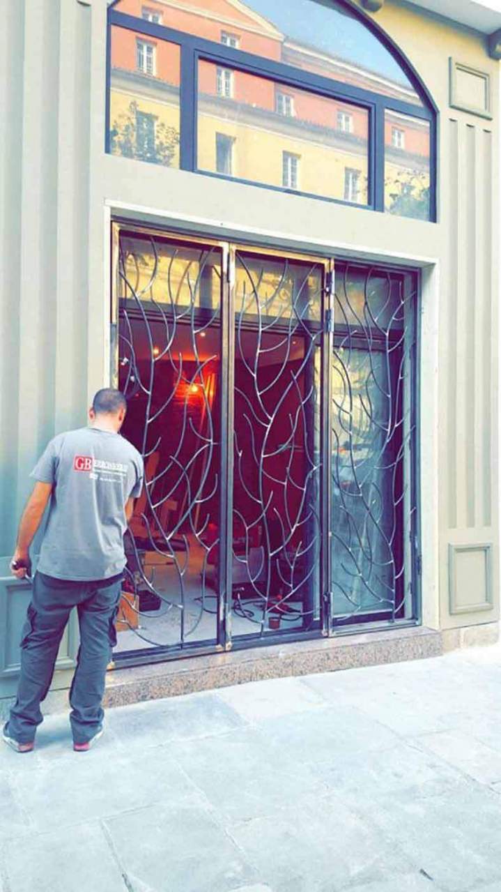 Pose de fermetures métalliques Borgo