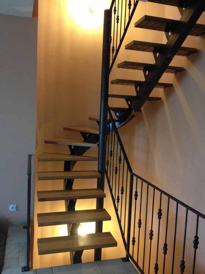 Réalisation d’escaliers haut de gamme Borgo