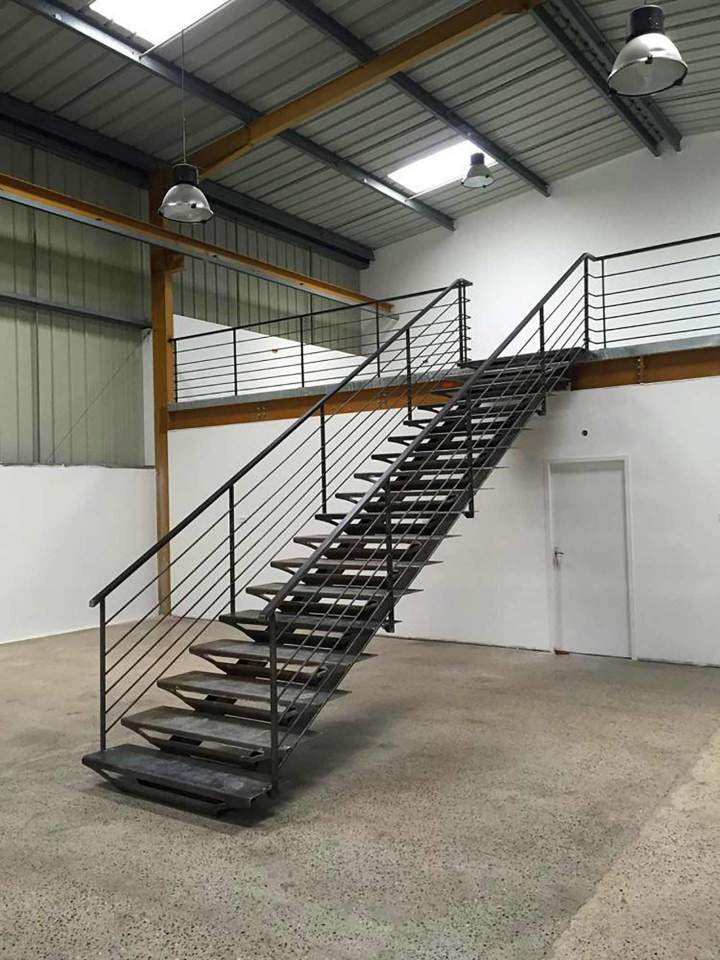 Escaliers esthétiques, robustes et adaptés à vos espaces